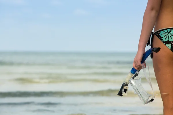 Hand with snorkeling — Stock Photo, Image