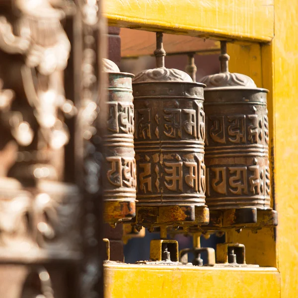 Budist dua tekerlekleri — Stok fotoğraf