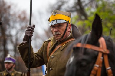 kimliği belirsiz katılımcıları Ulusal Bağımsızlık günü kutlayan bir RP