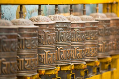 Tibet Budist tekerlekler