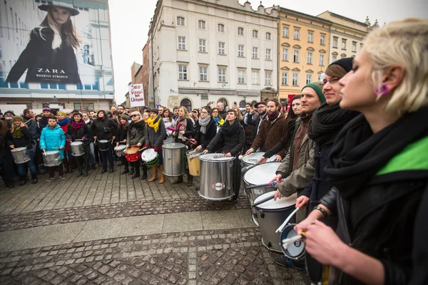 Unidentified participants during demonstration on Main Square in Krakow — Stock Photo, Image