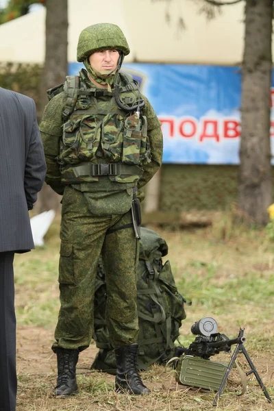 Oidentifierade soldater — Stockfoto