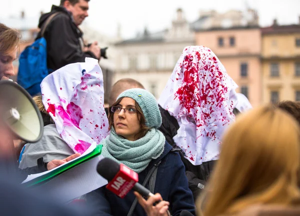 Účastníci demonstrace proti zabíjení demonstrantů v Kyjevě — Stock fotografie