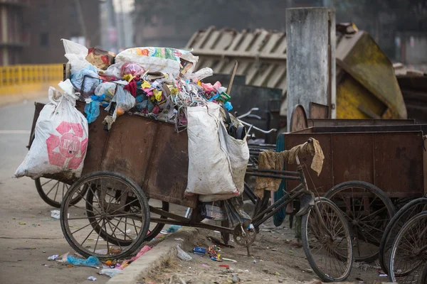 Pile of domestic garbage — Stock Photo, Image