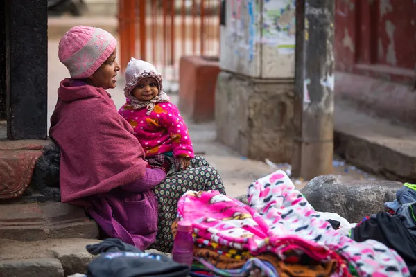 在尼泊尔的街头小贩 — 图库照片