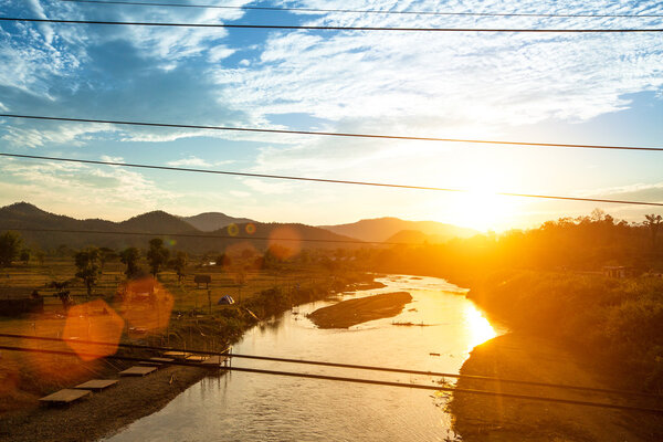 Закат на горной реке
.