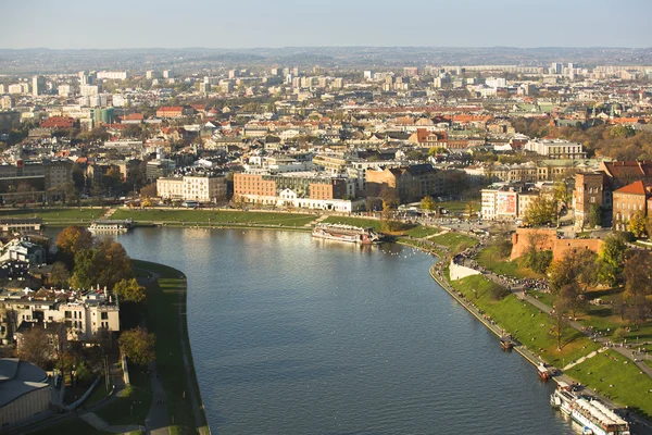 Vista aérea do rio Vístula no centro histórico da cidade — Fotografia de Stock