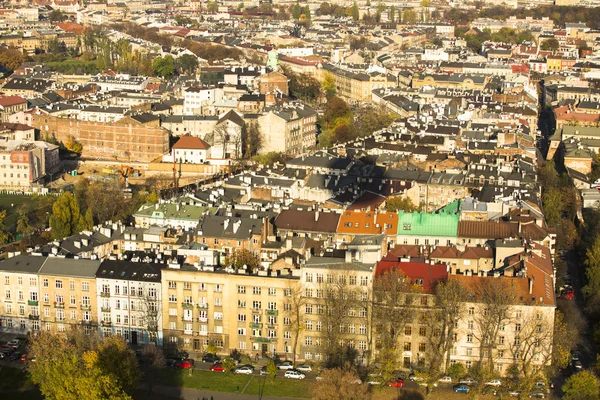 Vue aérienne de l'un des quartiers du centre historique de Cracovie — Photo