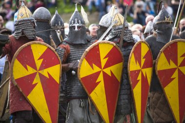 rekawka kimliği belirsiz katılımcıları