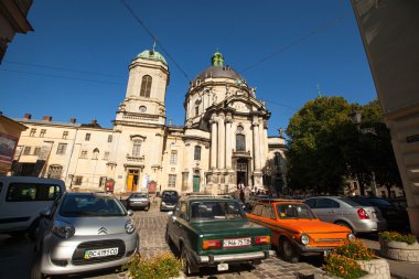 Lviv Merkez caddeleri üzerinde sahne