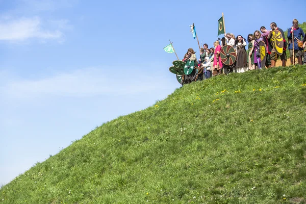 Niet-geïdentificeerde deelnemers van rekawka — Stockfoto