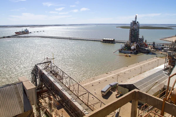 View on the premises Port of Ingeniero White — Stock Photo, Image