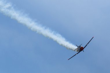Uçağın gösteri sırasında Uluslararası Havacılık Fuarı ILA berlin hava gösterisi-2014.