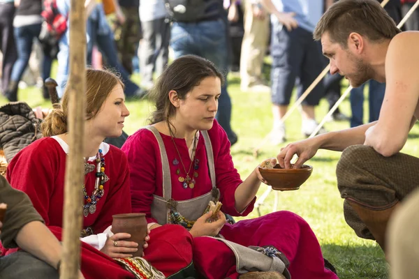 Unidentified participants of Rekawka - Polish tradition — Stock Photo, Image