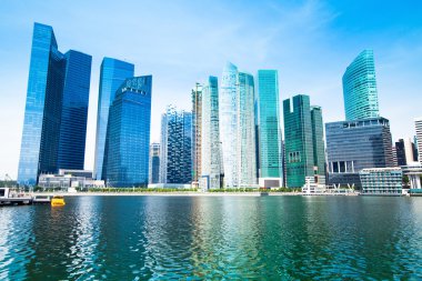 Singapur iş district marina Körfezi manzarası.