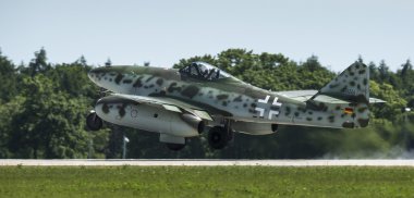 uçak messerschmitt me 262
