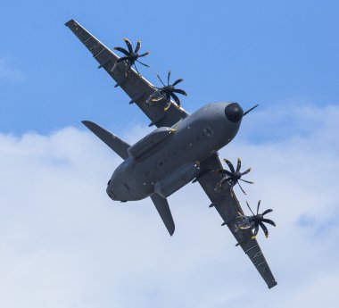 uçak airbus a400m