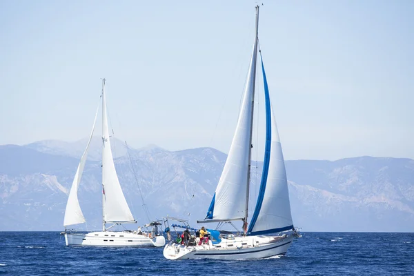 Sailboats  in sailing regatta "11th Ellada 2014" — Stock Photo, Image