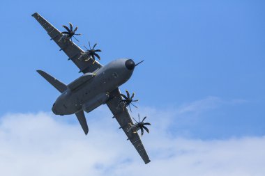 uçak airbus a400m