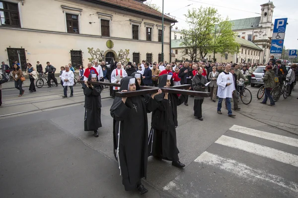 Participants of the Way of the Cross on Good Friday — Stock Photo, Image