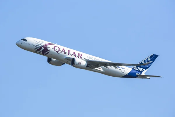 El avión Airbus — Foto de Stock