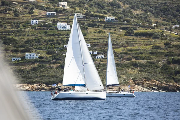 Barcos à vela não identificados — Fotografia de Stock