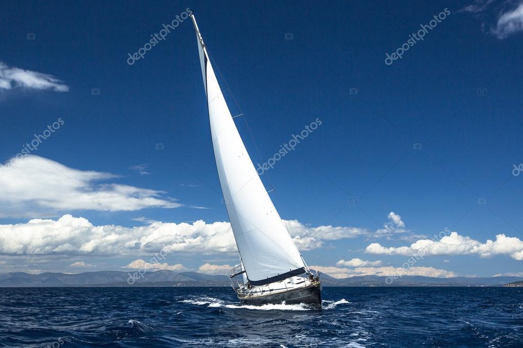 Yacht di lusso