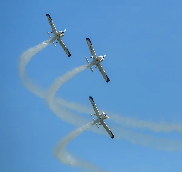 Aerobatic team 3x Fly — Stock Photo, Image