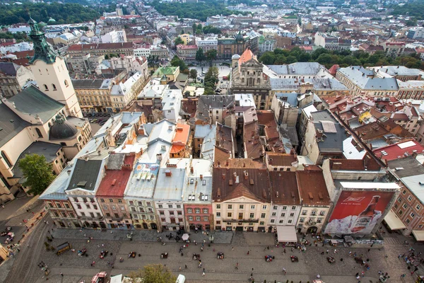 Vue de dessus depuis l'hôtel de ville de Lviv — Photo