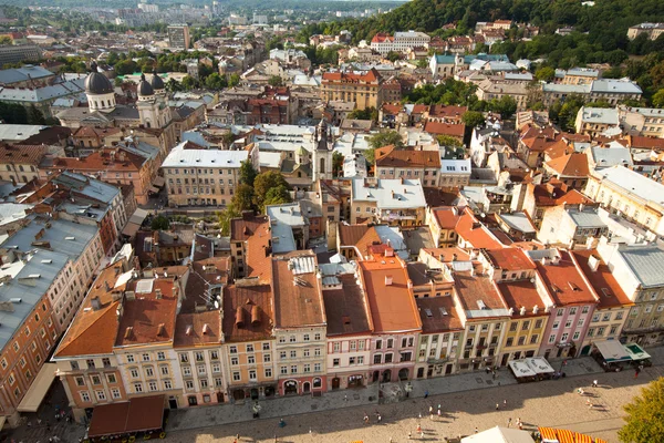 Vista superior desde el Ayuntamiento de Lviv — Foto de Stock