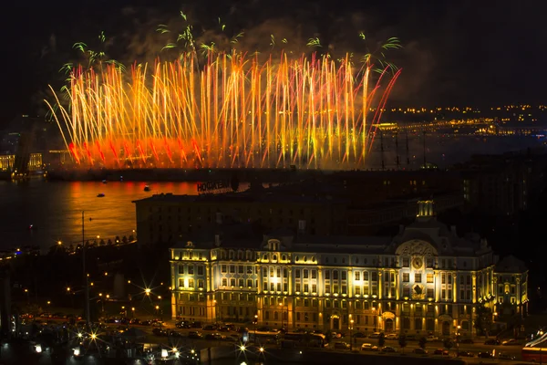 Spettacolo di luce e fuochi d'artificio — Foto Stock