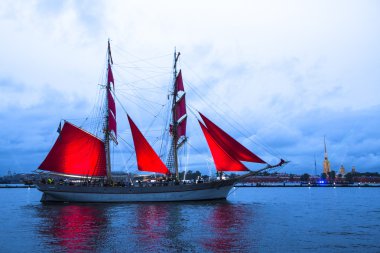 scarlet yelken Festivali Rigate katıldı