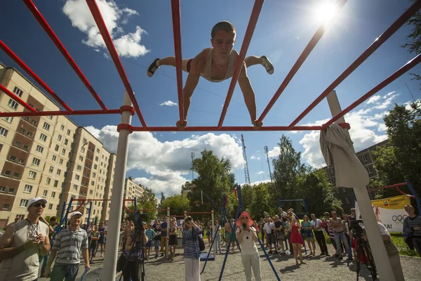 Uczestnicy na ulicy treningu konkursy — Zdjęcie stockowe