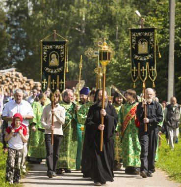 Rev anısına kutlamalar anthony dymsky