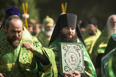 Rev anısına kutlamalar anthony dymsky