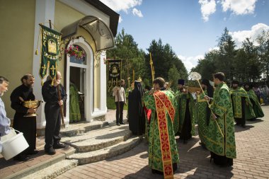 Rev anısına kutlamalar anthony dymsky