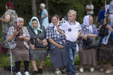 Rev anısına kutlamalar anthony dymsky