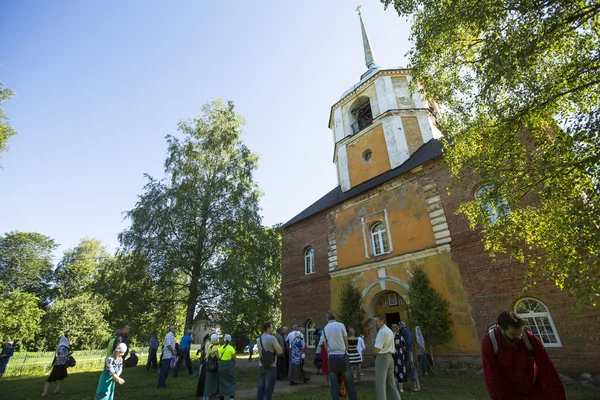 Feestelijkheden ter herdenking van de rev. anthony dymsky — Stockfoto