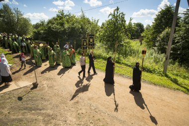 Rev anısına kutlamalar anthony dymsky