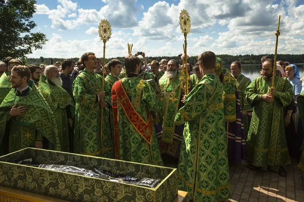 Celebraciones conmemorativas del Rev. Anthony Dymsky — Foto de Stock