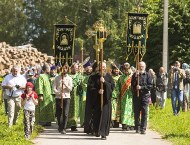 Rev anısına kutlamalar anthony dymsky
