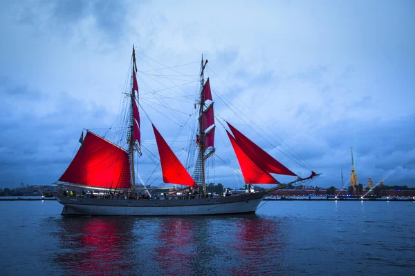 Festival scarlet plachty — Stock fotografie