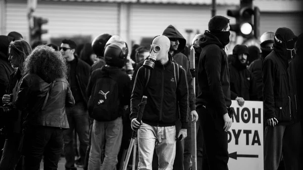 Athens Greece April 2015 Riot Police Protesters Protest Front Athens — Stock Photo, Image