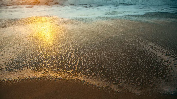 Den Skummande Surfingen Vacker Solnedgång Atlantkusten — Stockfoto