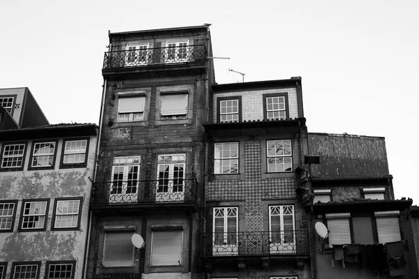 Ribeira Porto Portekiz Deki Geleneksel Binaların Manzarası Siyah Beyaz Fotoğraf — Stok fotoğraf