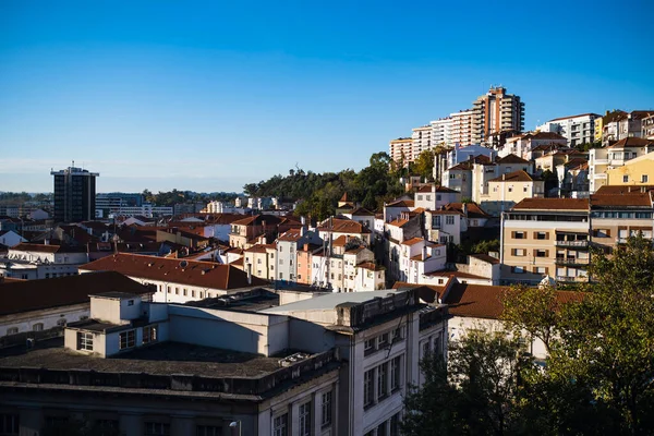 포르투갈의 코임브라에 내려다 보이는 — 스톡 사진