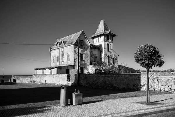 Starobylý Dům Pobřeží Atlantiku Severní Portugalsko Černobílá Fotografie — Stock fotografie