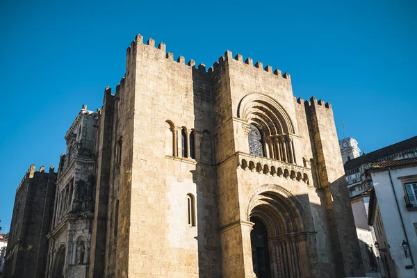 Blick Auf Die Antike Kathedrale Von Coimbra Portugal Stockbild