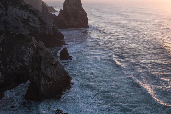 Falésias Rochas Arrendar Costa Atlântica Portugal Perto Cabo Roca — Fotografia de Stock