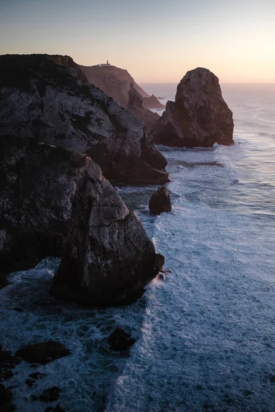 Los Acantilados Oleaje Suave Océano Atlántico Atardecer Impresionante Portugal —  Fotos de Stock